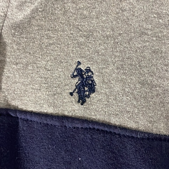 U.S. Polo Assn. Boys Size Large Grey/Blue - Picture 3 of 5